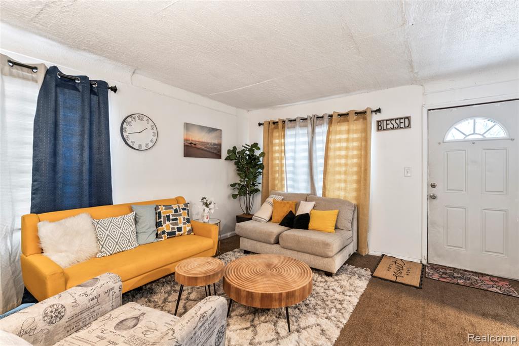 9980 Ashton Avenue, Detroit, MI 48228 — Photo 6