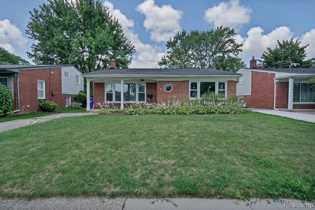 31335 Slumber Lane, Fraser, MI 48026