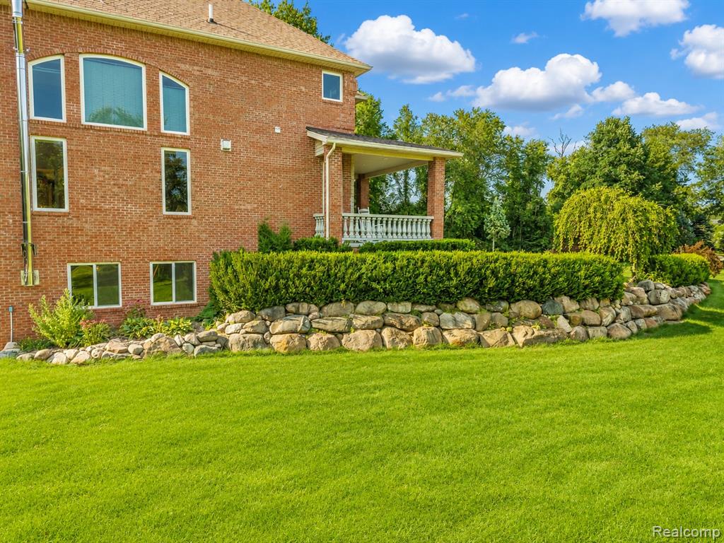 13445 Millie Court, Holly, MI 48442 — Photo 70