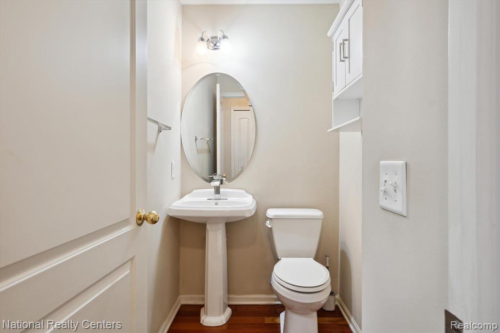 8777 COLUMBIA Circle, Canton, MI 48187 — Photo 20