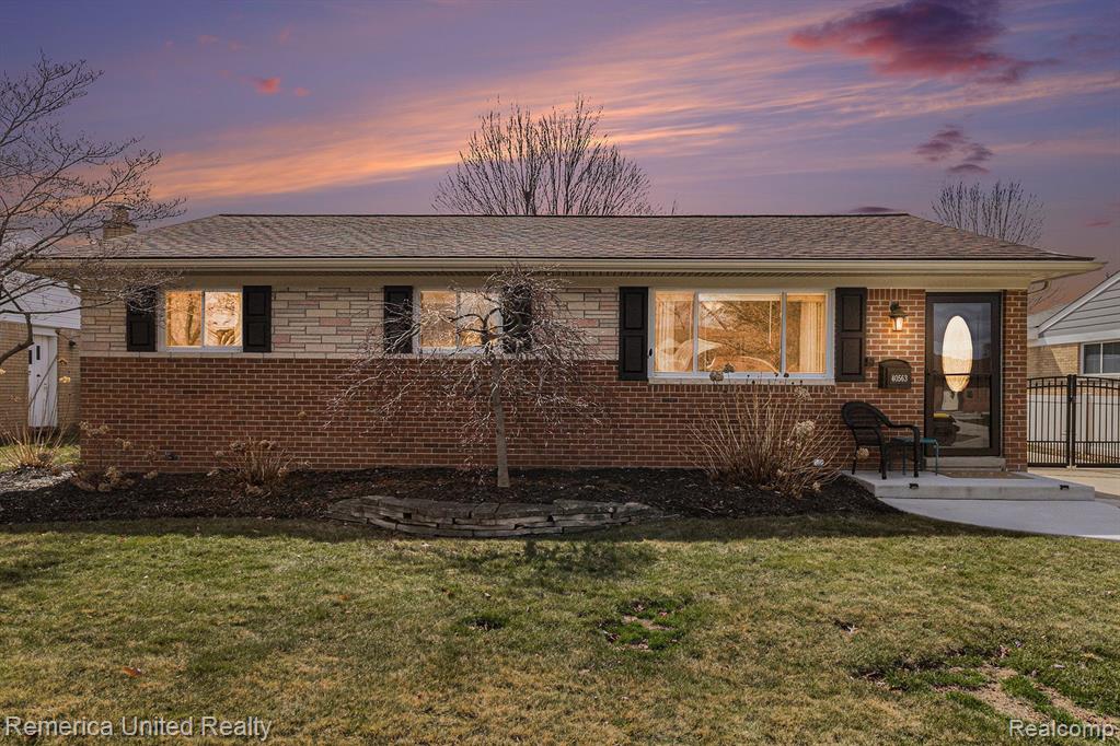 40563 ORANGELAWN Avenue, Plymouth, MI 48170 — Photo 28