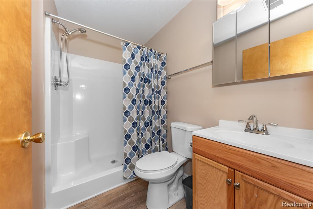 9624 Sawgrass Court, Belleville, MI 48111 — Photo 12