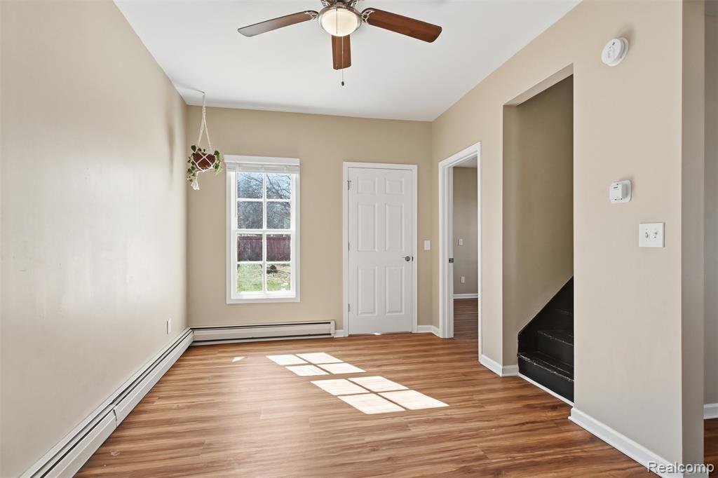 532 E Broad Street, Linden, MI 48451 — Photo 7