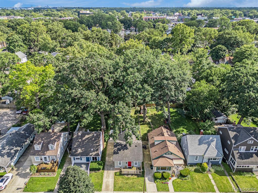 464 E MAPLEHURST Street, Ferndale, MI 48220 — Photo 37