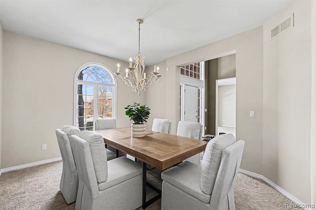 5641 Golf Pointe Drive, Clarkston, MI 48348 — Photo 5