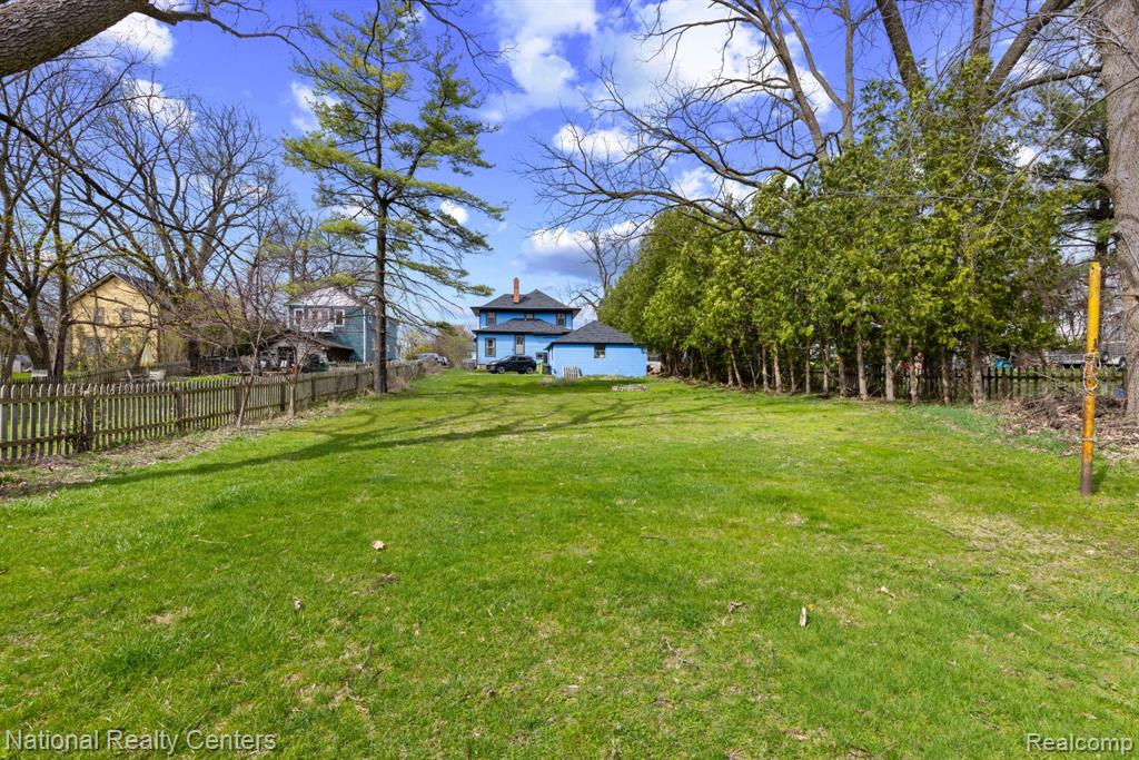 404 MAIN Street, Fenton, MI 48430 — Photo 30