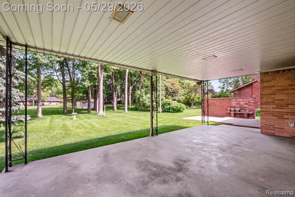 38230 Chartier Street, Harrison Township, MI — Photo 47