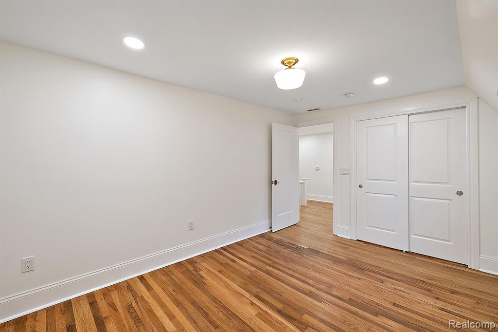 360 Lodge Drive, Detroit, MI 48214 — Photo 70