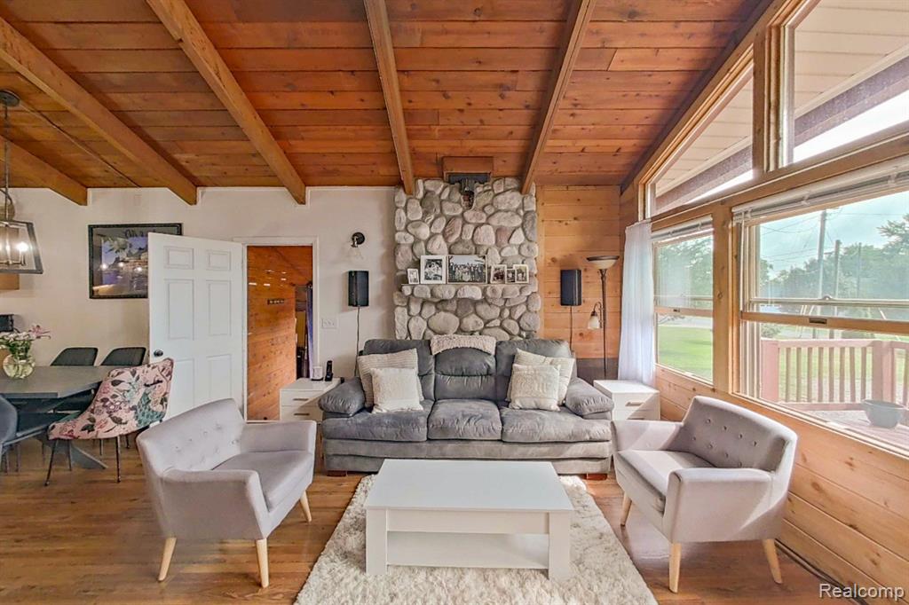6790 WESTGATE Drive, Laingsburg, MI 48848 — Photo 3