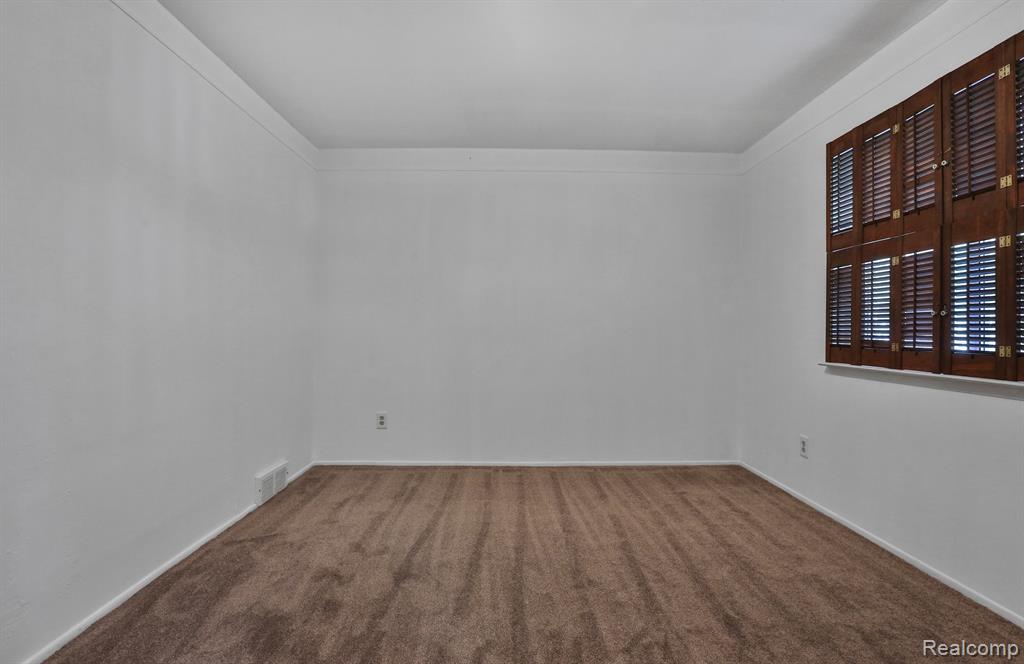 4251 WASHINGTON CRESCENT Drive, Troy, MI 48085 — Photo 16