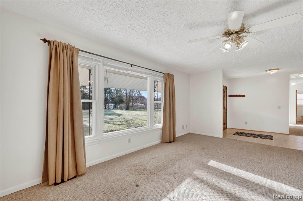 10960 Heather Lane, Whitmore Lake, MI 48189 — Photo 7