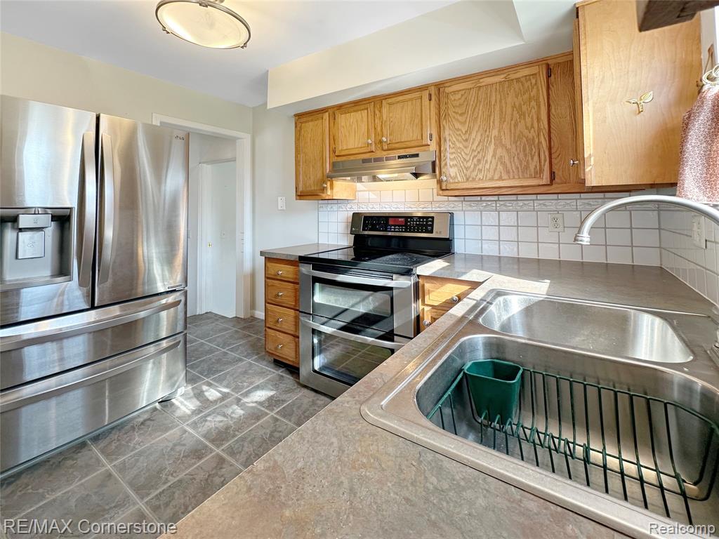 4453 Newberry Street, Wayne, MI 48184 — Photo 5