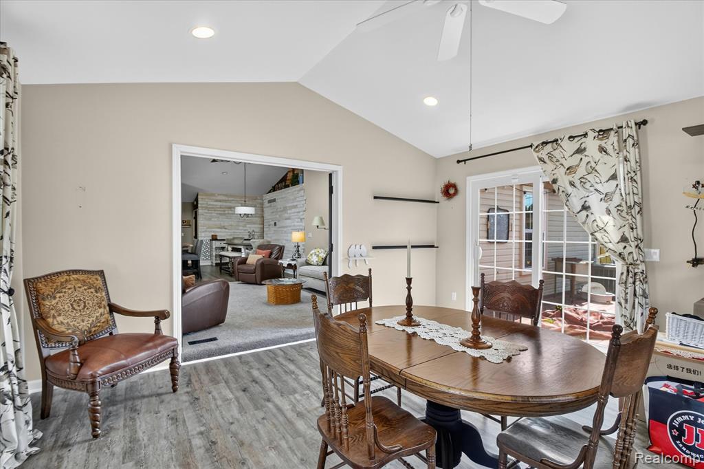 24220 Harrison Street, Clinton Twp, MI 48035 — Photo 12