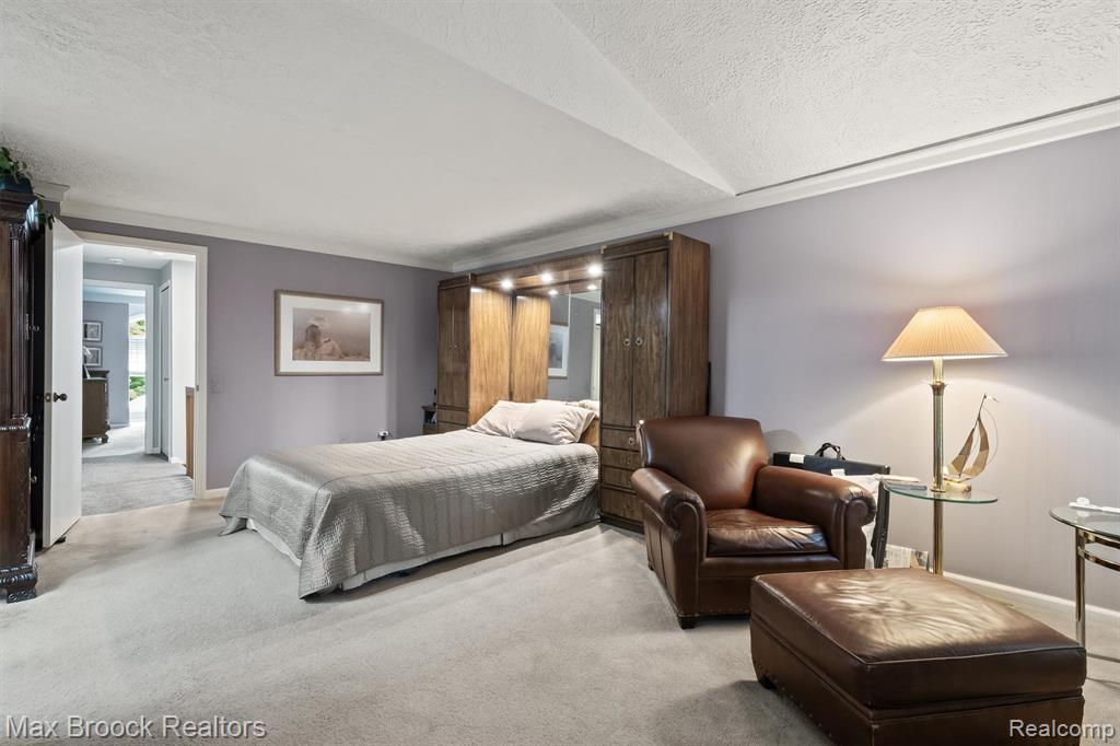 1276 Greenglen Court, Bloomfield Hills, MI 48304 — Photo 25