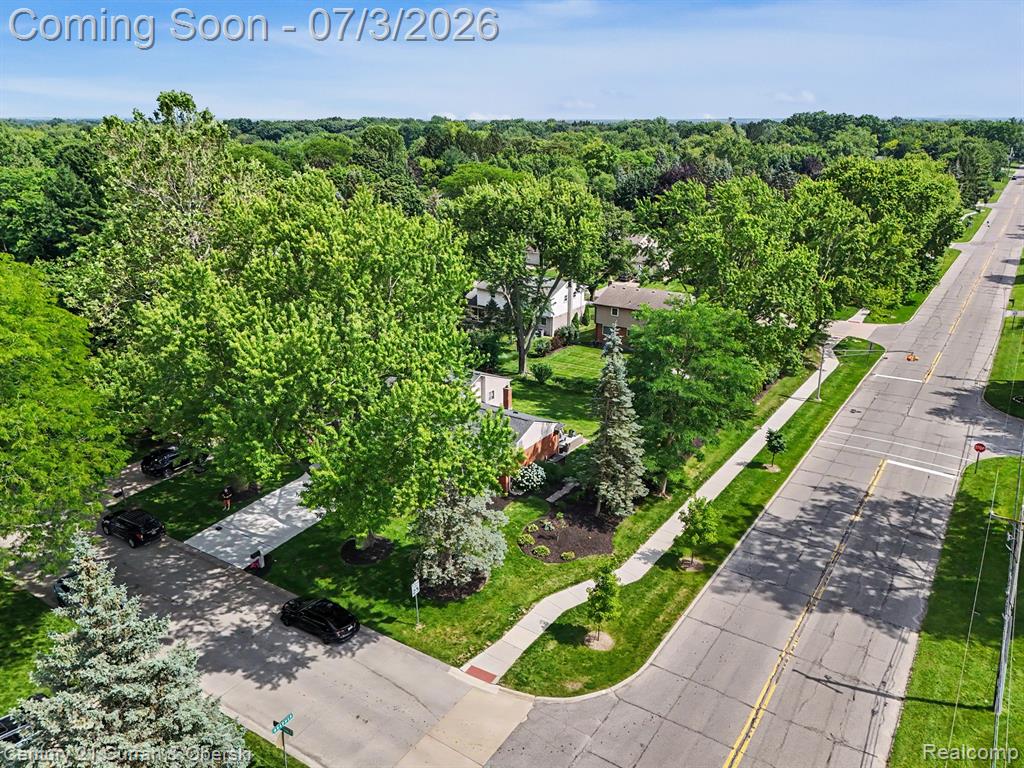 42299 Sunnydale Lane, Northville, MI 48168 — Photo 47