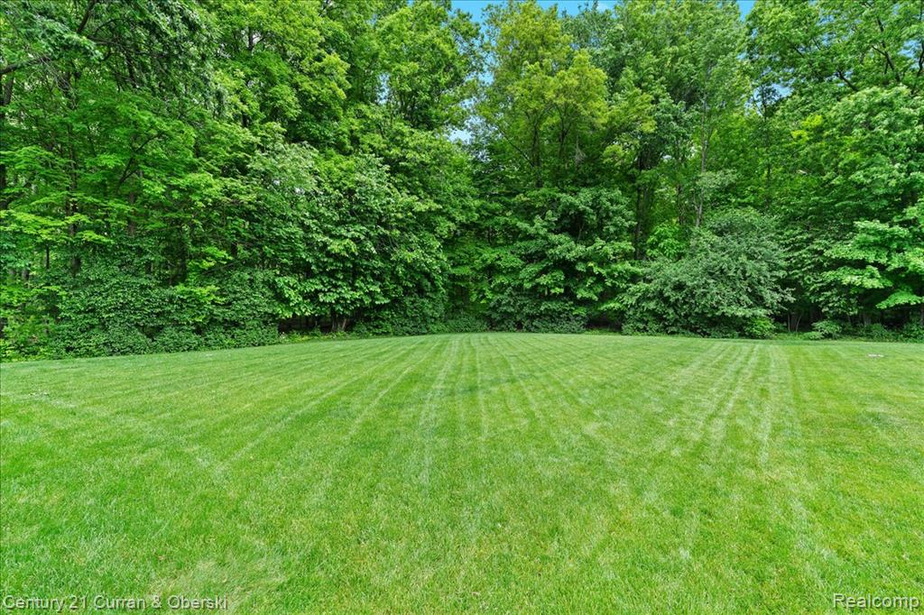 47126 Cider Mill Drive Drive, Novi, MI — Photo 33