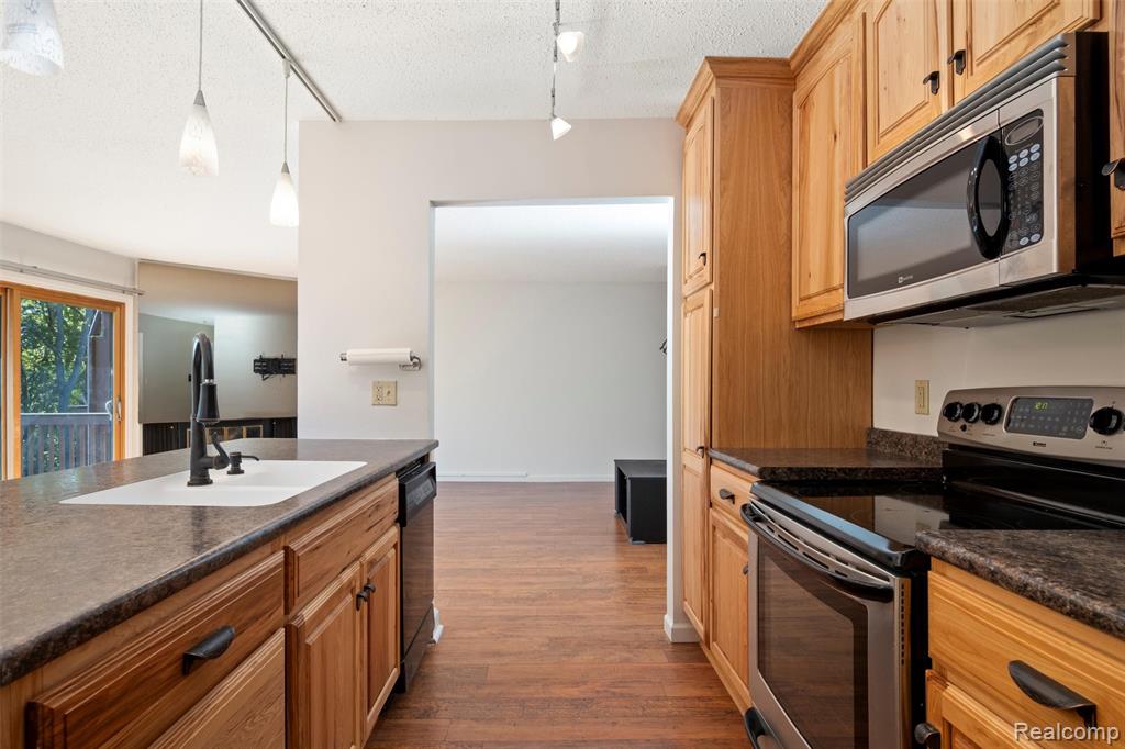 1724 Grove Road, 301, Ypsilanti, MI 48198 — Photo 19