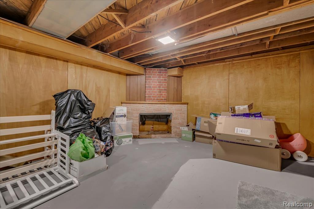 62 Barrington Road, Bloomfield Hills, MI 48302 — Photo 25