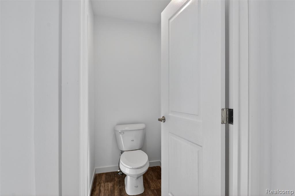7567 Packard Avenue, Warren, MI 48091 — Photo 24