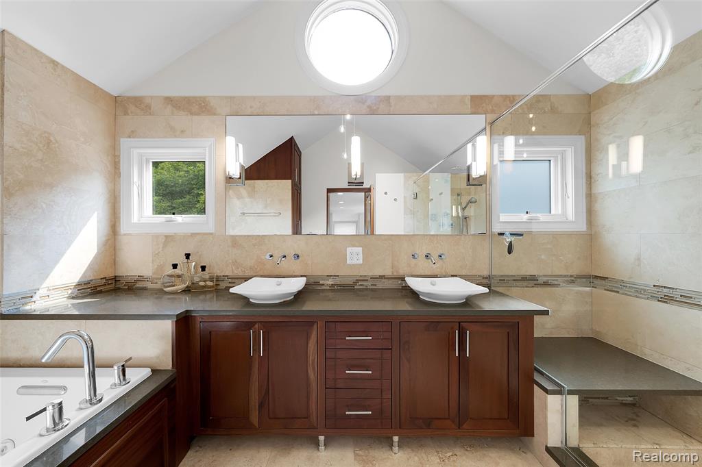 828 Westchester Road, Grosse Pointe Park, MI 48230 — Photo 28