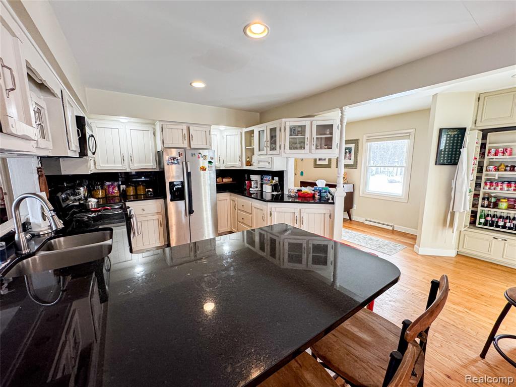 4028 Loon Lake Court, Linden, MI 48451 — Photo 5