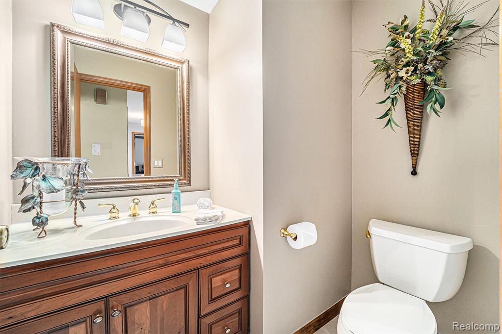 530 KENTUCKY Drive, Rochester Hills, MI 48307 — Photo 15