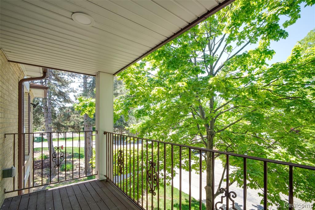 29200 Gloede Drive, 139, Warren, MI 48088 — Photo 15