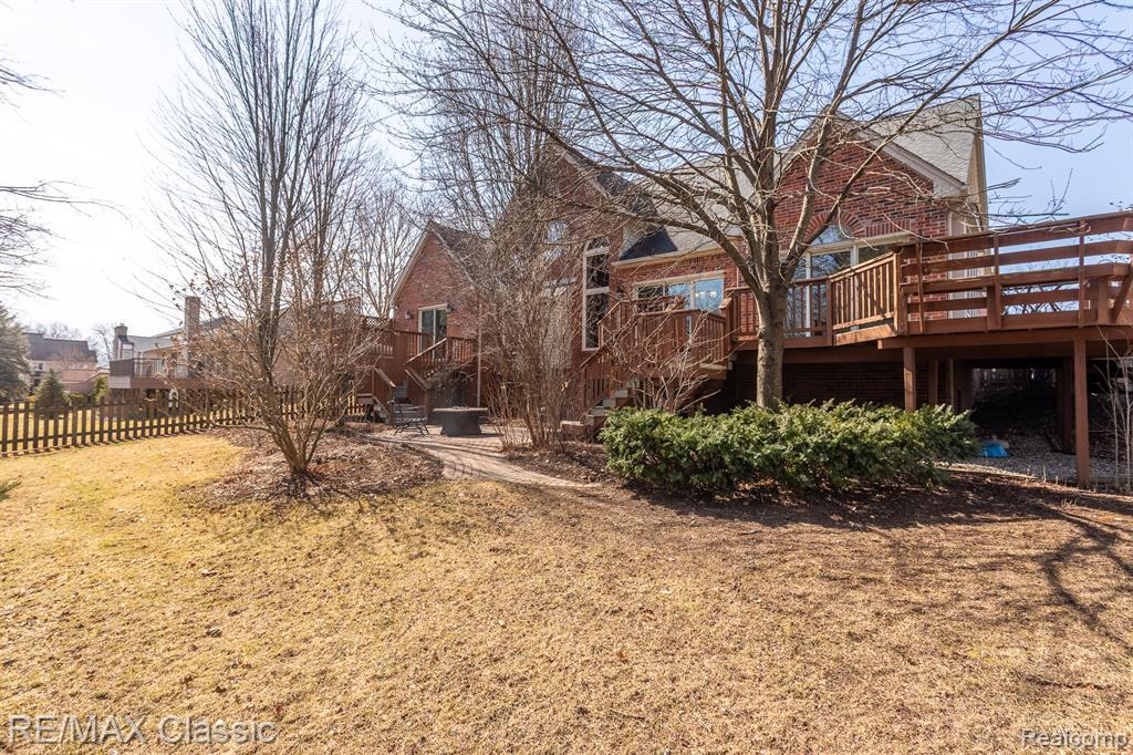 6904 GRANGER Drive, Troy, MI 48098 — Photo 62
