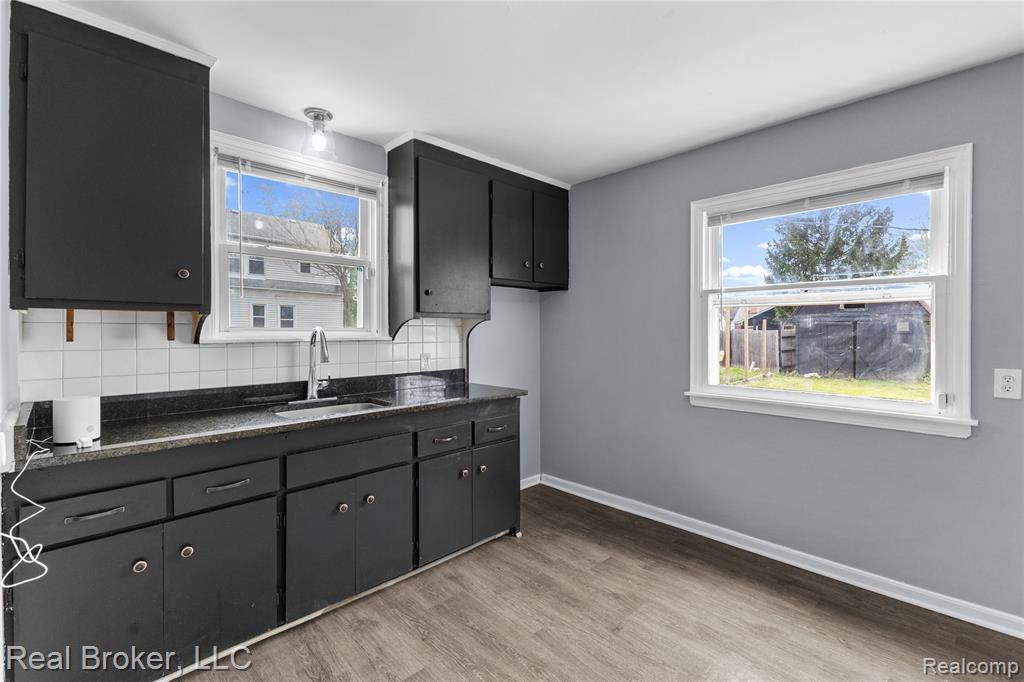 4637 University Place, Detroit, MI 48224 — Photo 6