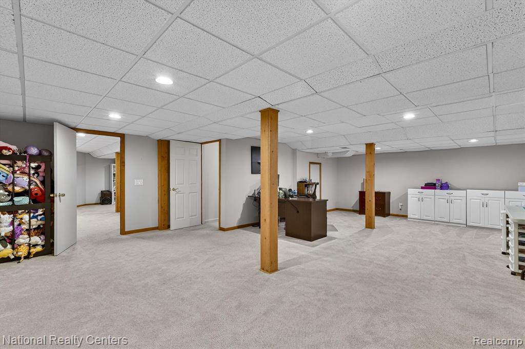9326 Park Lane, Commerce Twp, MI 48382 — Photo 28