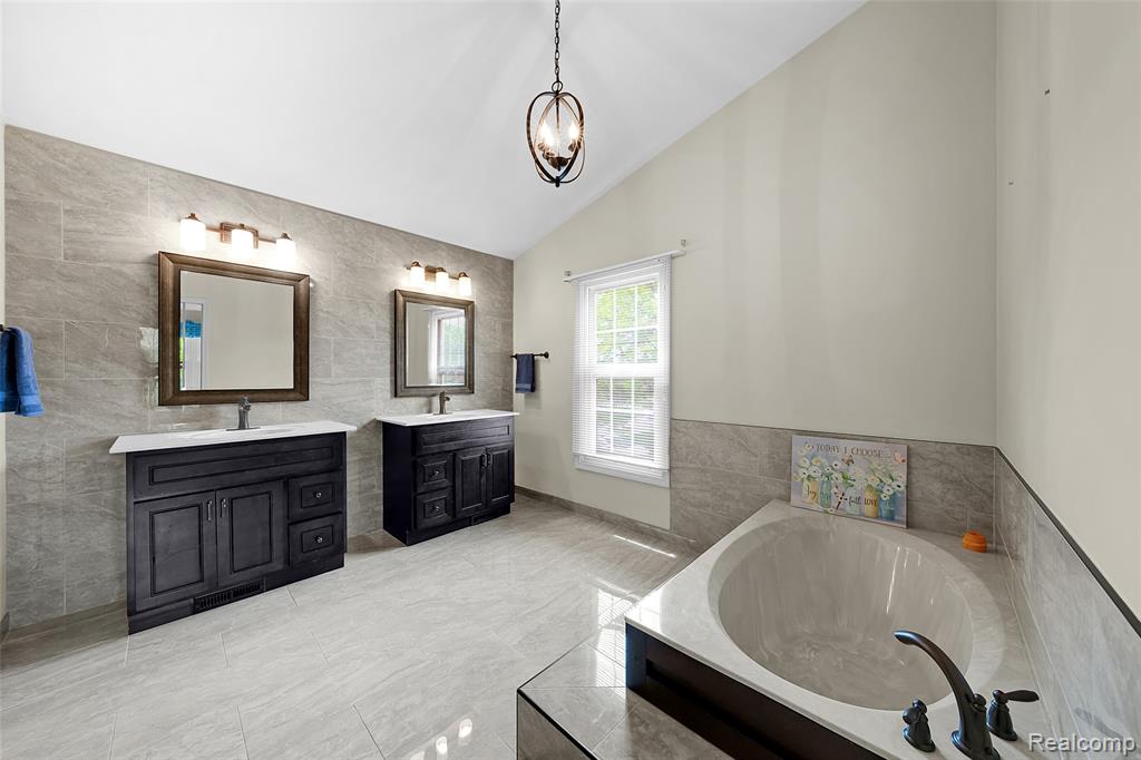 45300 White Pines Drive, Novi, MI — Photo 24