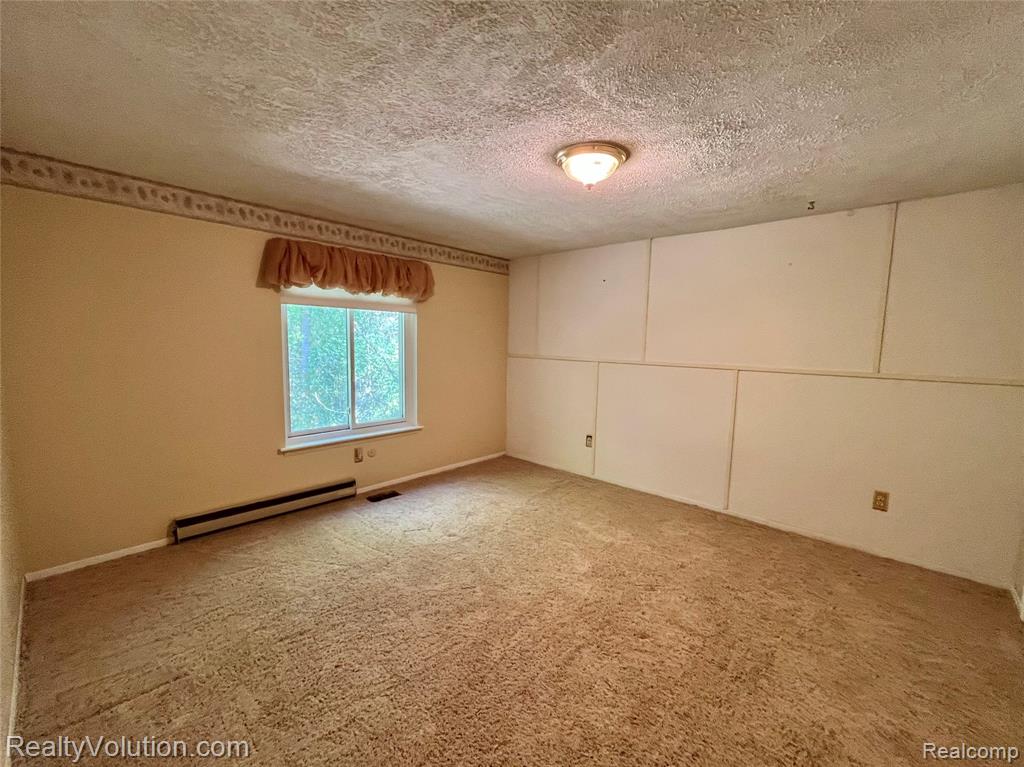 14750 Reid Road, Bruce, MI 48065 — Photo 32
