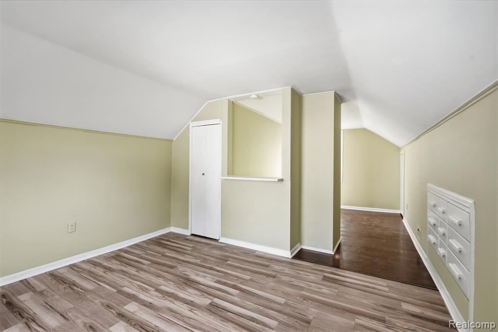 756 Cloverlawn Boulevard, Lincoln Park, MI 48146 — Photo 17