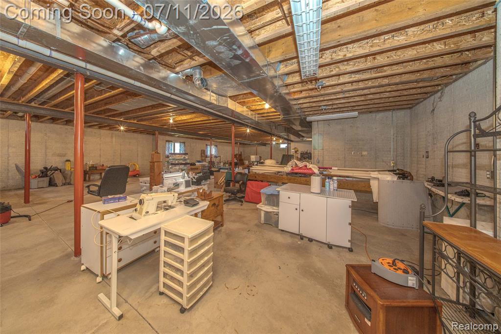 7893 Lantern Drive, Almont, MI 48003 — Photo 69