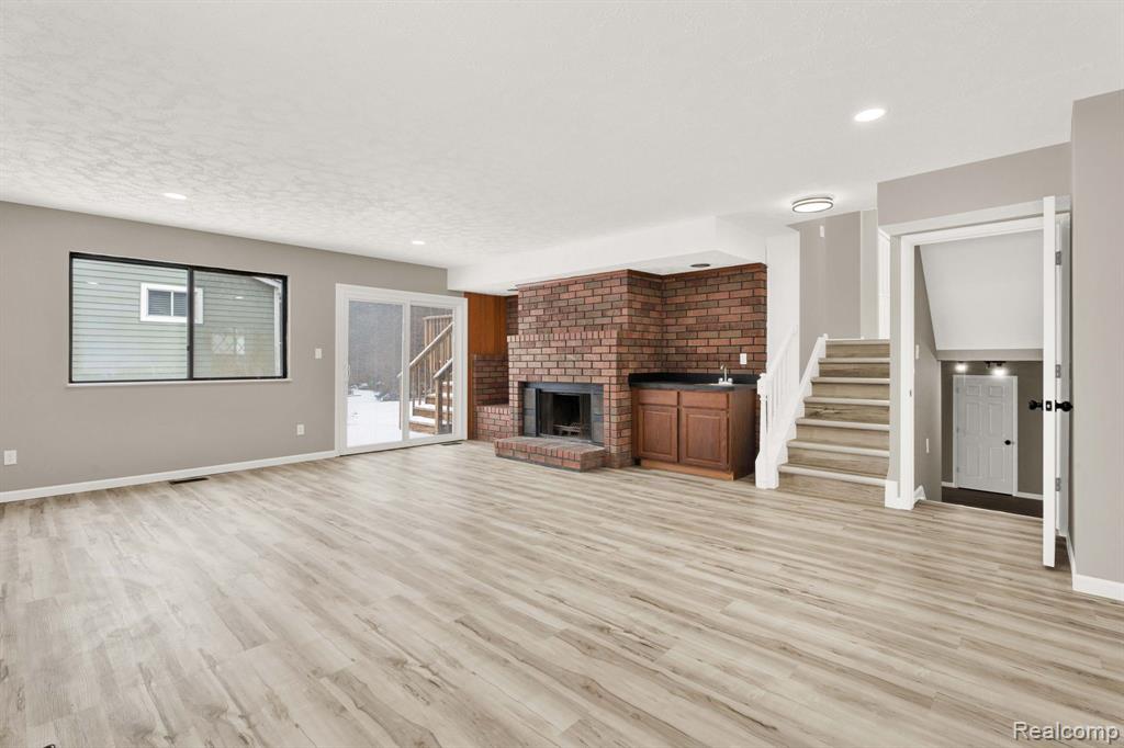 7820 Rampart Trail, Waterford, MI 48327 — Photo 47