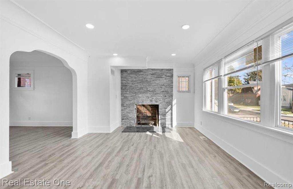 7305 APPOLINE Street, Dearborn, MI 48126 — Photo 5