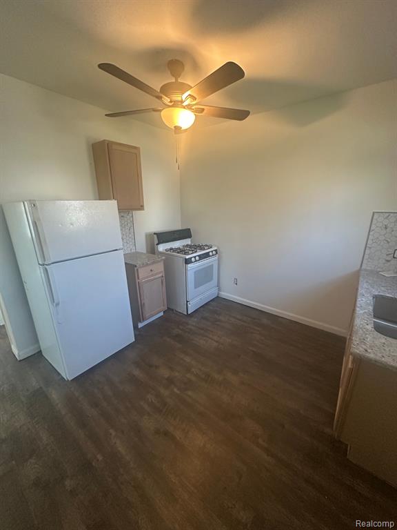 5406 IROQUOIS Street, Detroit, MI 48213 — Photo 2