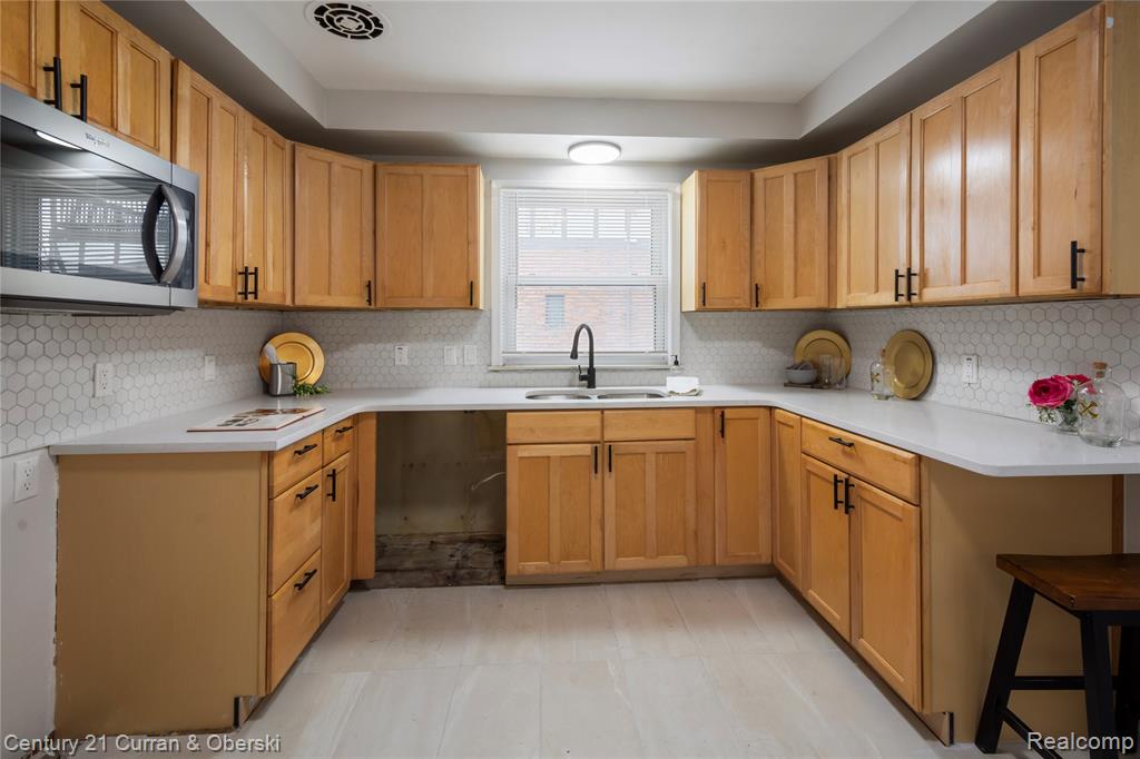 9259 W Outer Drive, Detroit, MI 48219 — Photo 15
