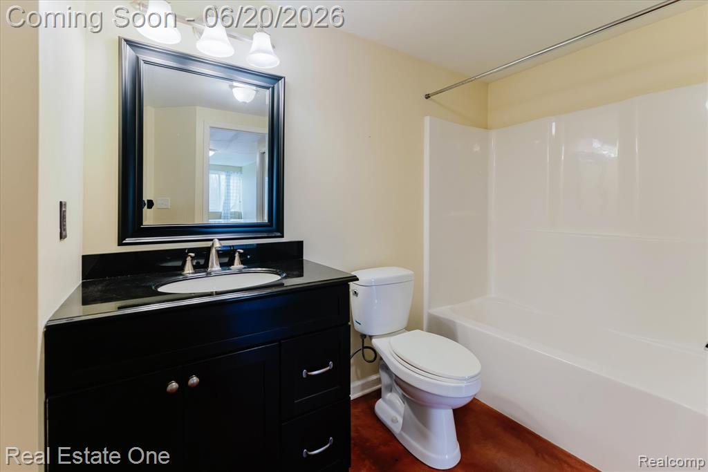 1537 Chapleau Drive, Ann Arbor, MI 48103 — Photo 46
