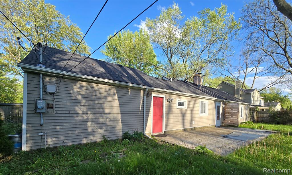 5921 Houghten Drive, Troy, MI 48098 — Photo 9
