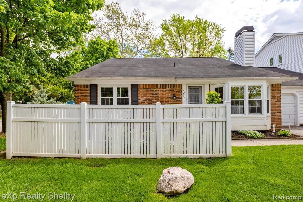 42151 OLD POND Circle, Plymouth, MI 48170 — Photo 2