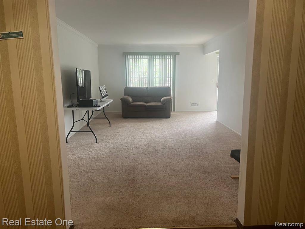 27690 E ECHO, 227, Farmington Hills, MI 48334 — Photo 13