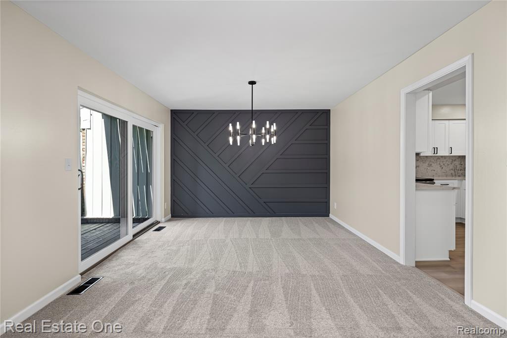 6027 Pebble Lane Court, West Bloomfield, MI — Photo 15