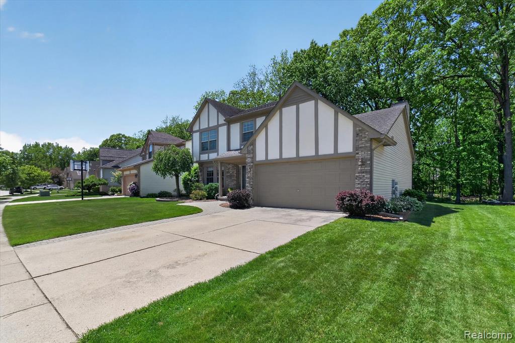 7071 Foxcreek Drive, Canton, MI 48187 — Photo 4