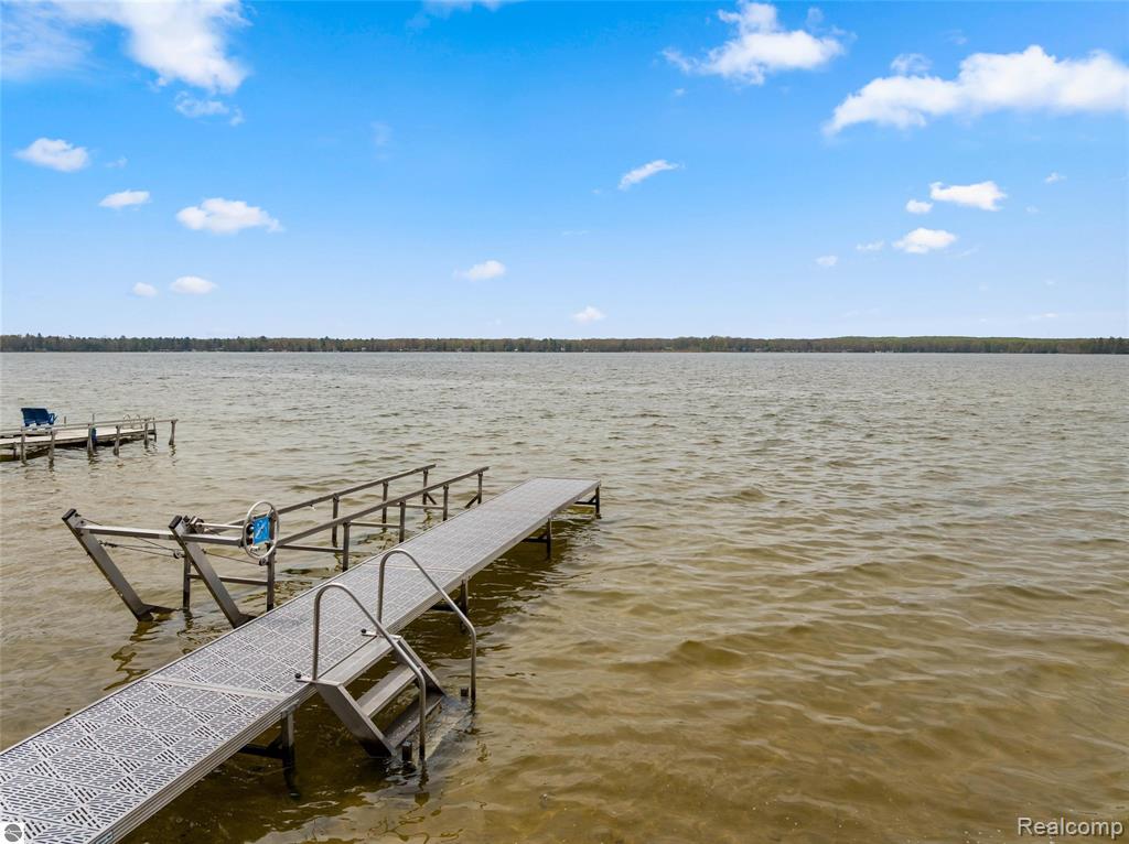 4805 E Shore Drive NE, Kalkaska, MI 49646 — Photo 3