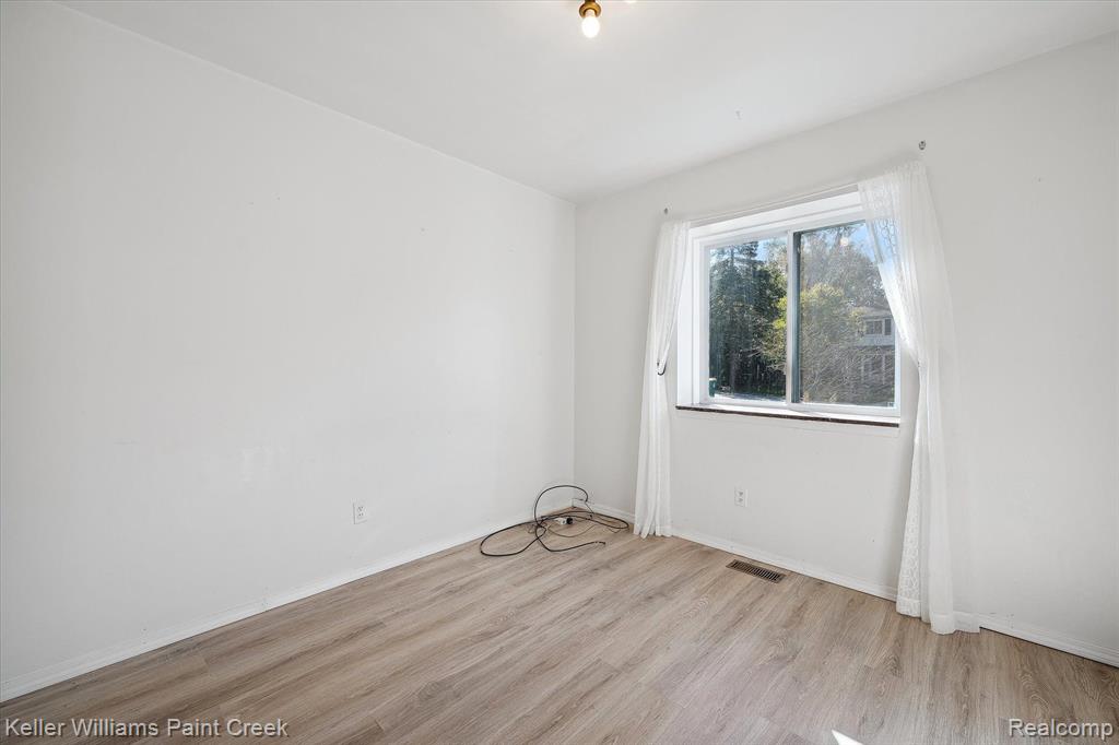 1852 MIDVALE Avenue, Ypsilanti, MI 48197 — Photo 29