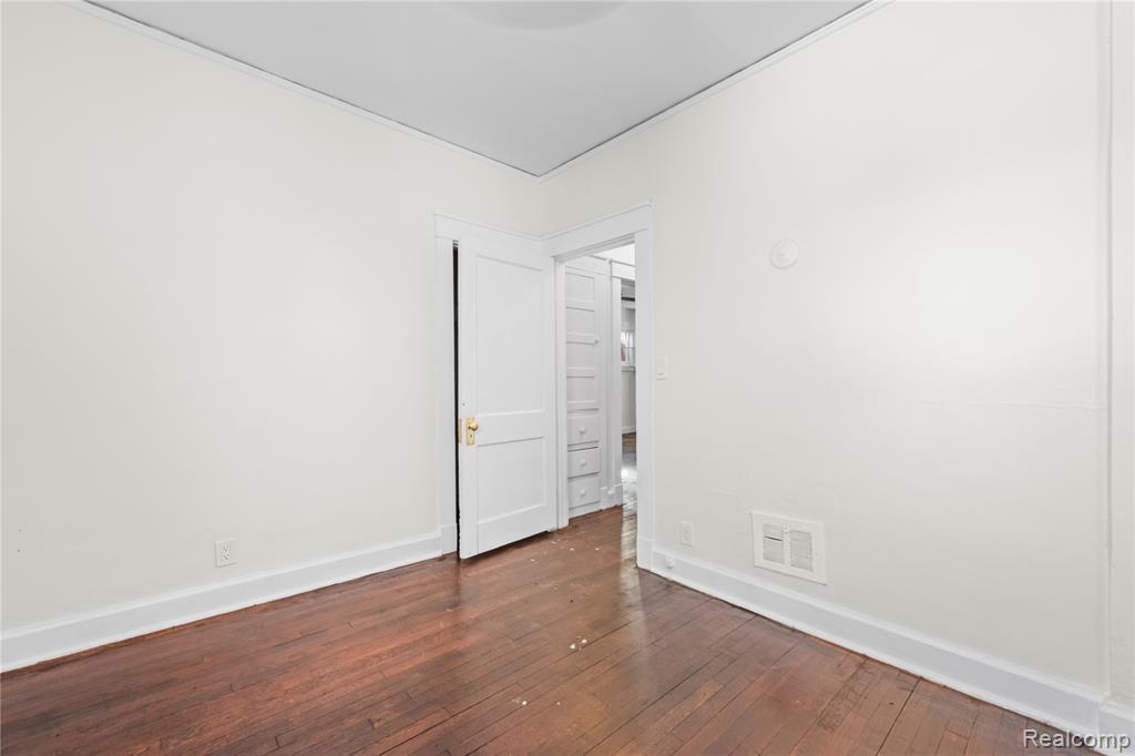 9304 Otsego Street, Detroit, MI 48204 — Photo 11