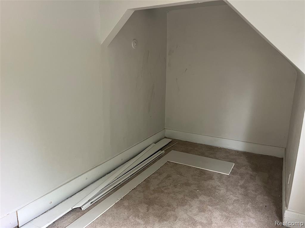 4848 Seminole Street, Detroit, MI 48214 — Photo 3