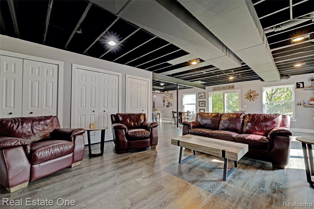 5327 Edgar Road, Clarkston, MI — Photo 34