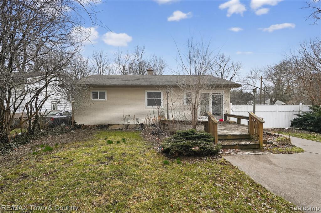 3384 Clement Street, Flint, MI 48504 — Photo 14